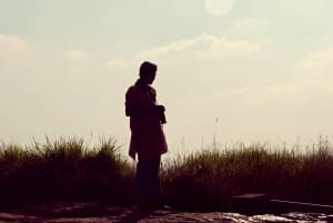 Syreality | Bist du einsam? von John Holland
